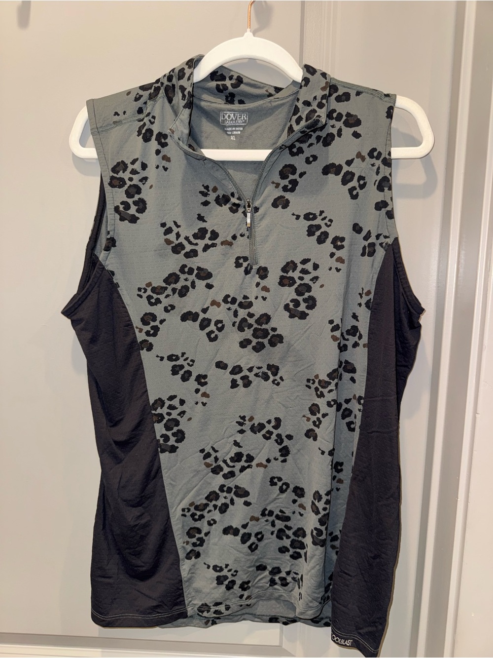 Leopard print riding sleeveless polo equestrian